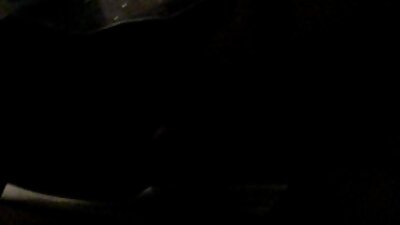 ಹಾಟ್ ಟ್ಯಾಟೂ ಹಾಕಿಸಿಕೊಂಡ ಹದಿಹರೆಯದವರು ವೆಬ್‌ಕ್ಯಾಮ್‌ನಲ್ಲಿ ವೈಲ್ಡ್ ಆಗಿ ಹೋಗುತ್ತಾರೆ